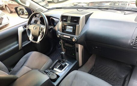 Toyota Land Cruiser Prado 150 рестайлинг 2, 2012 год, 2 770 000 рублей, 21 фотография