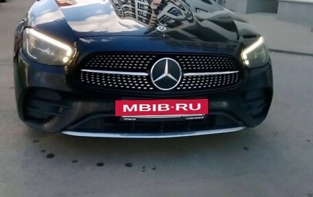 Mercedes-Benz E-Класс, 2020 год, 4 200 000 рублей, 2 фотография