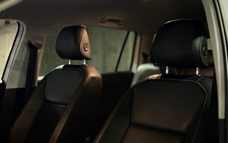 Volkswagen Tiguan II, 2021 год, 2 900 000 рублей, 11 фотография