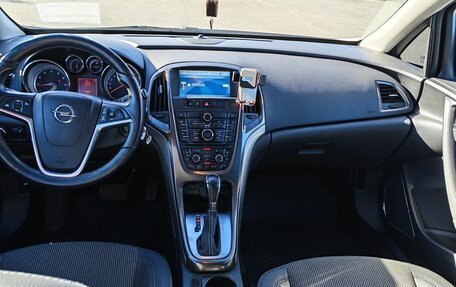 Opel Astra J, 2011 год, 900 000 рублей, 19 фотография