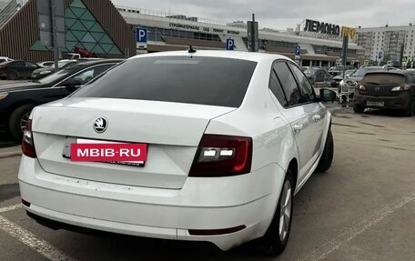 Skoda Octavia, 2017 год, 1 080 000 рублей, 10 фотография