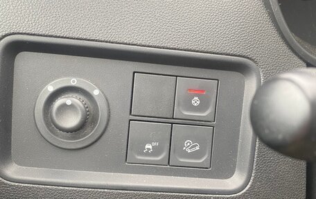Renault Duster, 2021 год, 1 700 000 рублей, 10 фотография