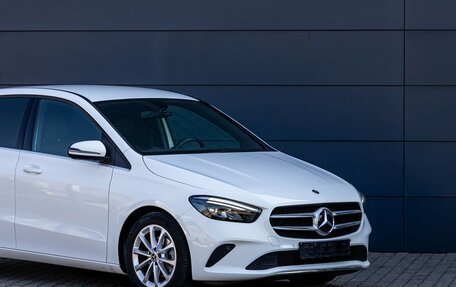 Mercedes-Benz B-Класс, 2019 год, 1 995 000 рублей, 7 фотография