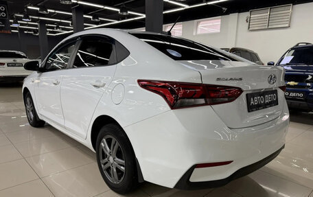 Hyundai Solaris II рестайлинг, 2018 год, 949 000 рублей, 3 фотография