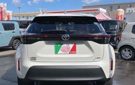 Toyota Yaris Cross, 2023 год, 1 495 000 рублей, 8 фотография