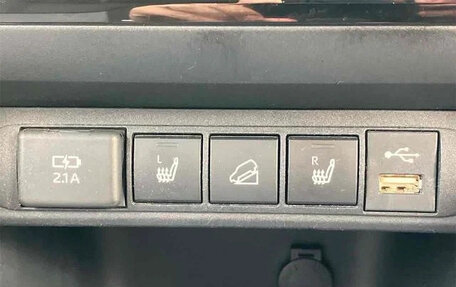 Toyota Yaris Cross, 2023 год, 1 495 000 рублей, 19 фотография