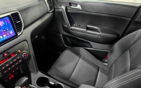 KIA Sportage IV рестайлинг, 2017 год, 2 450 000 рублей, 12 фотография