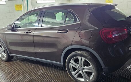Mercedes-Benz GLA, 2015 год, 1 820 000 рублей, 14 фотография