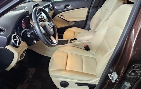 Mercedes-Benz GLA, 2015 год, 1 820 000 рублей, 22 фотография