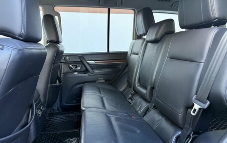 Mitsubishi Pajero IV, 2008 год, 1 575 000 рублей, 11 фотография