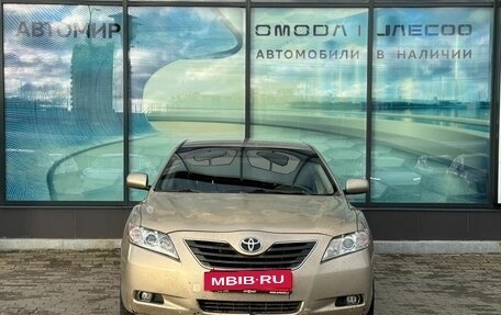 Toyota Camry, 2007 год, 650 000 рублей, 2 фотография