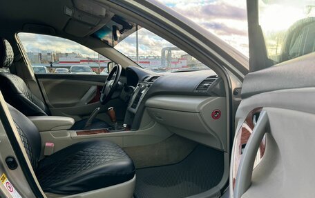 Toyota Camry, 2007 год, 650 000 рублей, 12 фотография