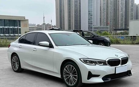 BMW 3 серия, 2022 год, 3 030 000 рублей, 2 фотография