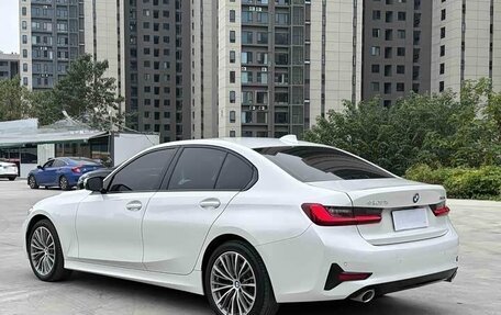 BMW 3 серия, 2022 год, 3 030 000 рублей, 4 фотография