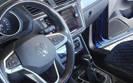 Volkswagen Tiguan II, 2021 год, 2 690 000 рублей, 4 фотография