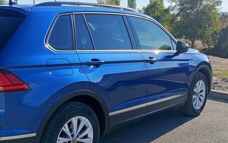 Volkswagen Tiguan II, 2021 год, 2 690 000 рублей, 3 фотография