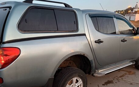 Mitsubishi L200 IV рестайлинг, 2007 год, 900 000 рублей, 5 фотография