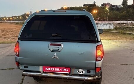 Mitsubishi L200 IV рестайлинг, 2007 год, 900 000 рублей, 4 фотография