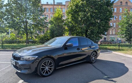 BMW 3 серия, 2020 год, 2 600 000 рублей, 3 фотография