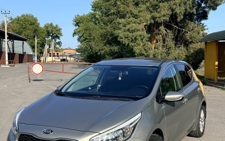 KIA cee'd III, 2014 год, 1 300 000 рублей, 13 фотография