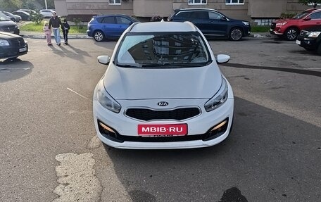KIA cee'd III, 2017 год, 900 000 рублей, 1 фотография