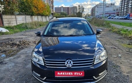 Volkswagen Passat B7, 2012 год, 1 050 000 рублей, 1 фотография