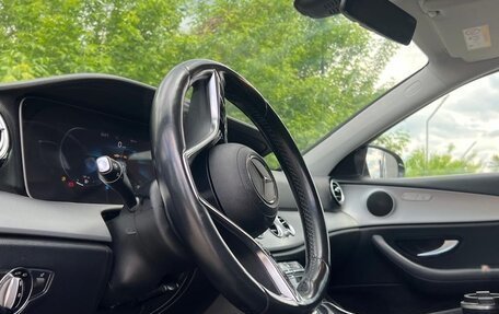 Mercedes-Benz E-Класс, 2021 год, 2 640 000 рублей, 23 фотография