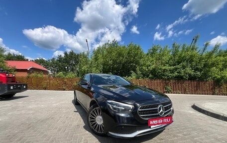 Mercedes-Benz E-Класс, 2021 год, 2 640 000 рублей, 29 фотография