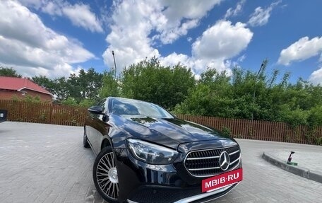 Mercedes-Benz E-Класс, 2021 год, 2 640 000 рублей, 35 фотография