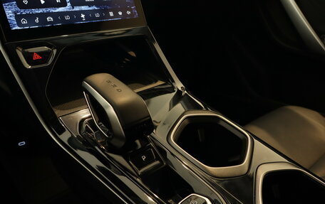 Geely Atlas, 2023 год, 2 599 000 рублей, 15 фотография