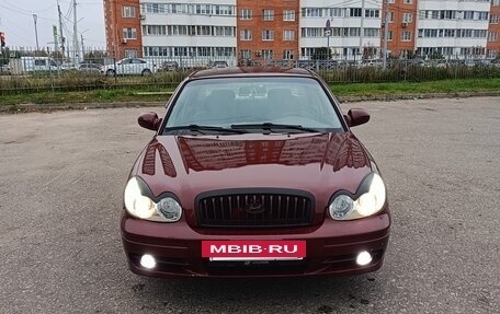 Hyundai Sonata IV рестайлинг, 2001 год, 265 000 рублей, 2 фотография