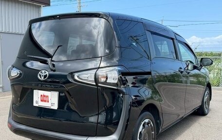 Toyota Sienta II, 2022 год, 1 275 004 рублей, 6 фотография