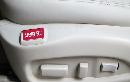 Cadillac SRX II рестайлинг, 2012 год, 1 099 000 рублей, 12 фотография