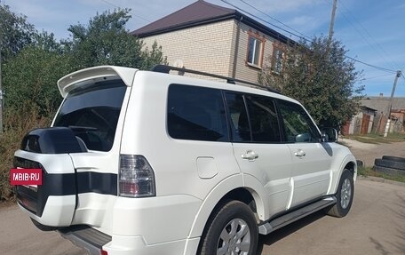Mitsubishi Pajero IV, 2015 год, 3 800 000 рублей, 3 фотография