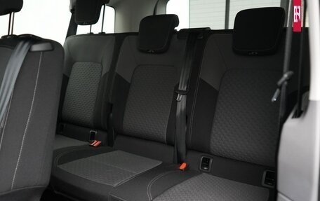 Volkswagen Caravelle, 2025 год, 6 490 000 рублей, 9 фотография