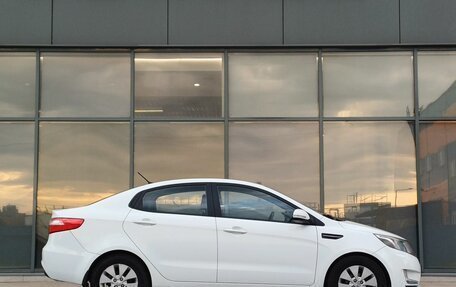 KIA Rio III рестайлинг, 2013 год, 595 000 рублей, 3 фотография