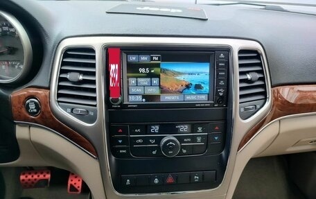 Jeep Grand Cherokee, 2012 год, 1 850 000 рублей, 16 фотография