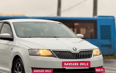 Skoda Rapid I, 2016 год, 800 000 рублей, 8 фотография