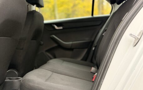 Skoda Rapid I, 2016 год, 800 000 рублей, 25 фотография