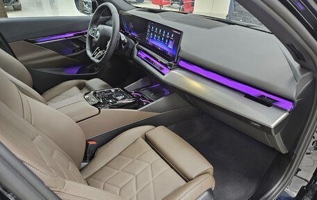 BMW 5 серия, 2026 год, 9 199 000 рублей, 13 фотография