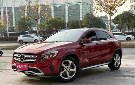 Mercedes-Benz GLA, 2017 год, 2 000 000 рублей, 1 фотография