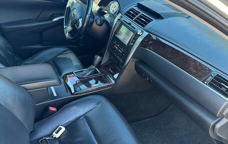 Toyota Camry, 2015 год, 2 040 000 рублей, 13 фотография