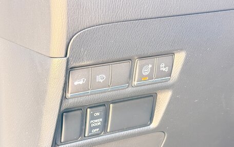Infiniti QX80 I рестайлинг, 2015 год, 3 300 000 рублей, 21 фотография
