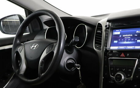 Hyundai i30 II рестайлинг, 2012 год, 849 990 рублей, 12 фотография