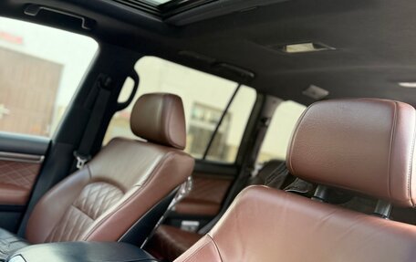 Toyota Land Cruiser 200, 2017 год, 4 800 000 рублей, 5 фотография