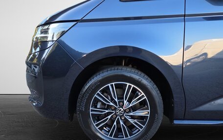 Volkswagen Multivan, 2023 год, 5 050 000 рублей, 4 фотография