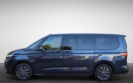 Volkswagen Multivan, 2023 год, 5 050 000 рублей, 2 фотография