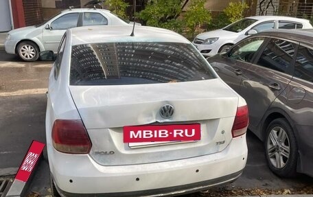 Volkswagen Polo VI (EU Market), 2013 год, 350 000 рублей, 4 фотография