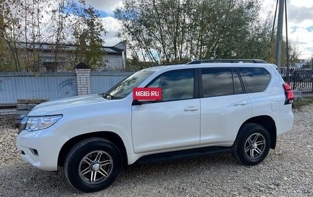 Toyota Land Cruiser Prado 150 рестайлинг 2, 2021 год, 4 780 000 рублей, 4 фотография