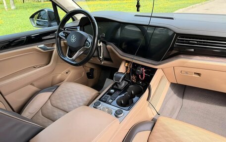 Volkswagen Touareg III, 2021 год, 4 999 000 рублей, 9 фотография
